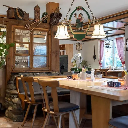 Apartmán Ferienwohnung Roessle *